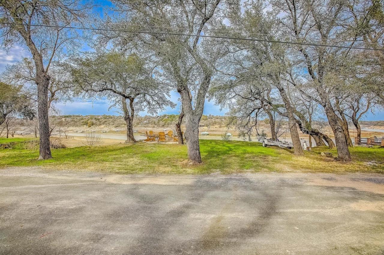 Lakeview Lodge Spicewood Bagian luar foto