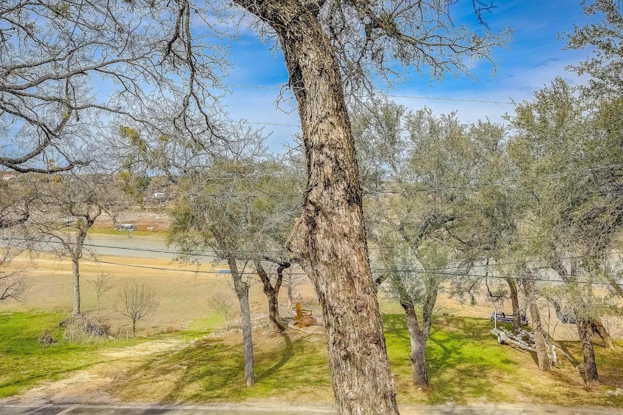 Lakeview Lodge Spicewood Bagian luar foto